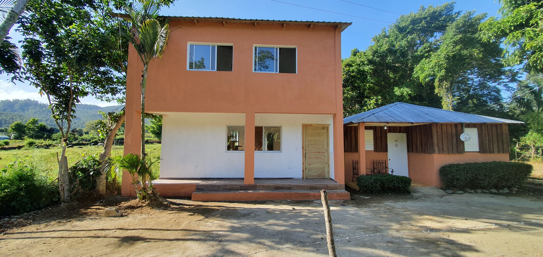 casas vacacionales y villas - Cabaña Ribera del Rio 
Manabao-Jarabacoa 