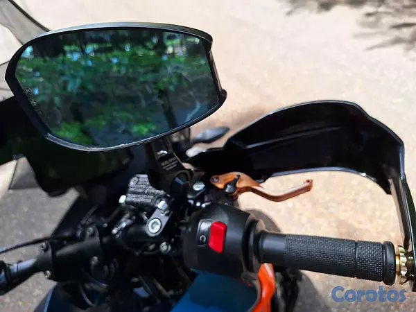 motores y pasolas - Como Nueva - KTM 390 Adventure + Accesorios Sport 7