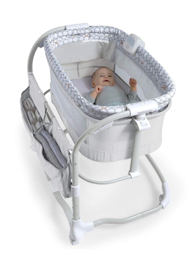 coches y sillas - Moises- cuna - marca ingenuity- 8 meses de uso en buenas condiciones para bebé.  2