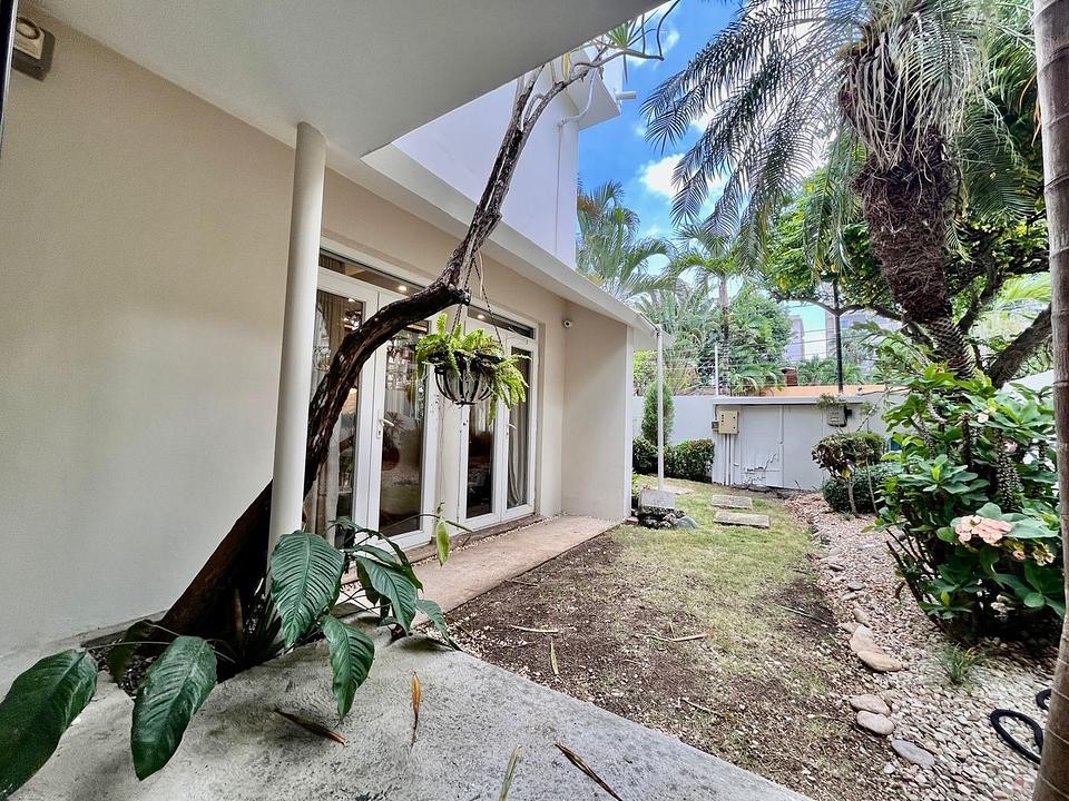 casas - Casa en los Cacicazgos en venta de oportunidad  2