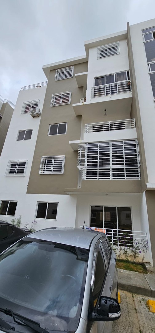 apartamentos - ALQUILER DE APARTAMENTO EN RESIDENCIAL LP-9