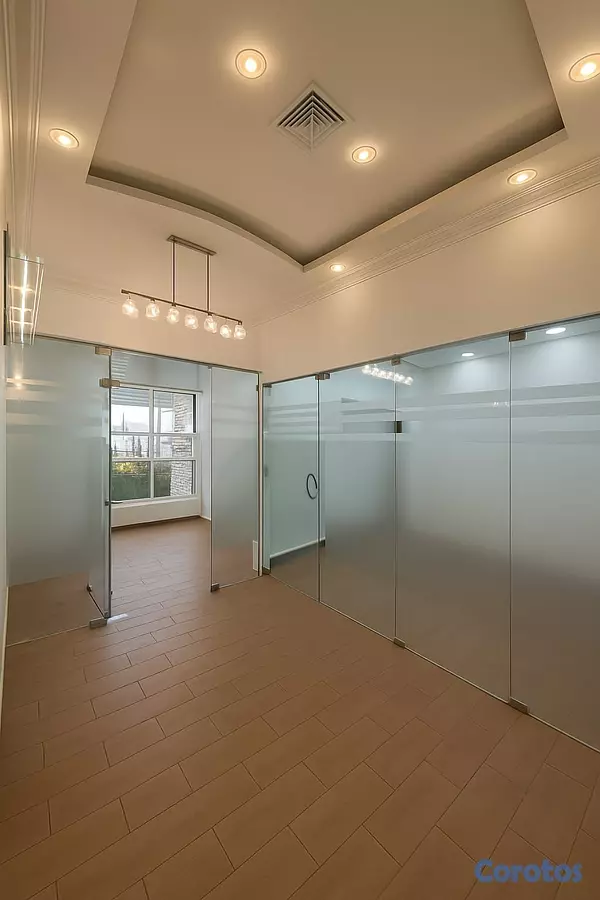 oficinas y locales comerciales - Local de oficina amueblado en Piantini 2