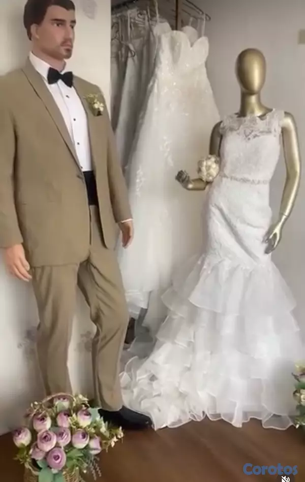 ropa para mujer - venta tienda de Novias 11