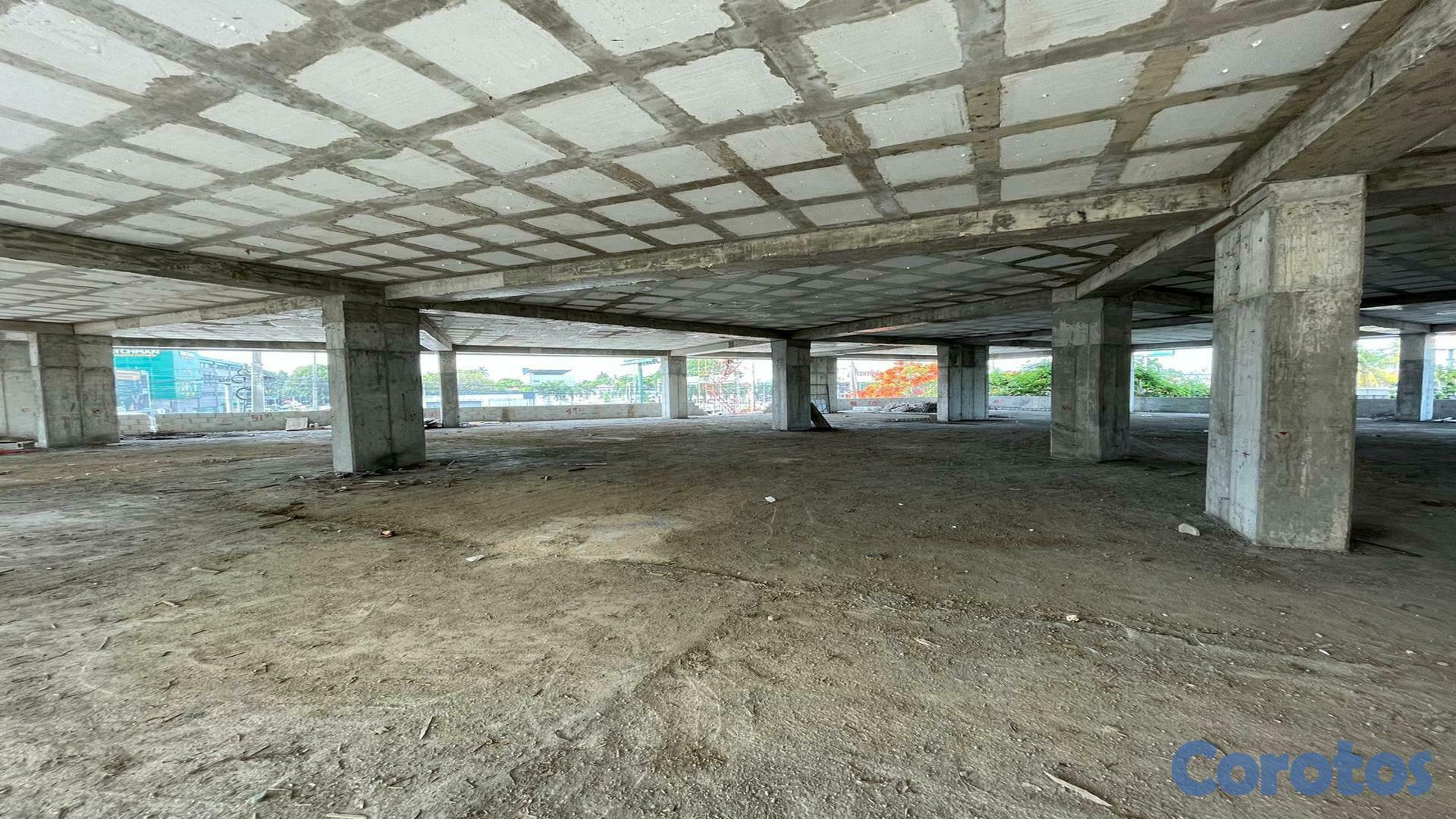 oficinas y locales comerciales - Locales comerciales 1er piso alquiler Santo Domingo, Ezalia Office Lofts 4