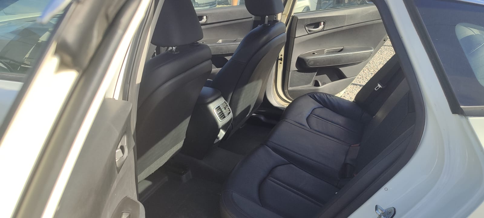 carros - KIA K5 BLANCO AÑO 2018 DESDE: RD$710,000.00 4