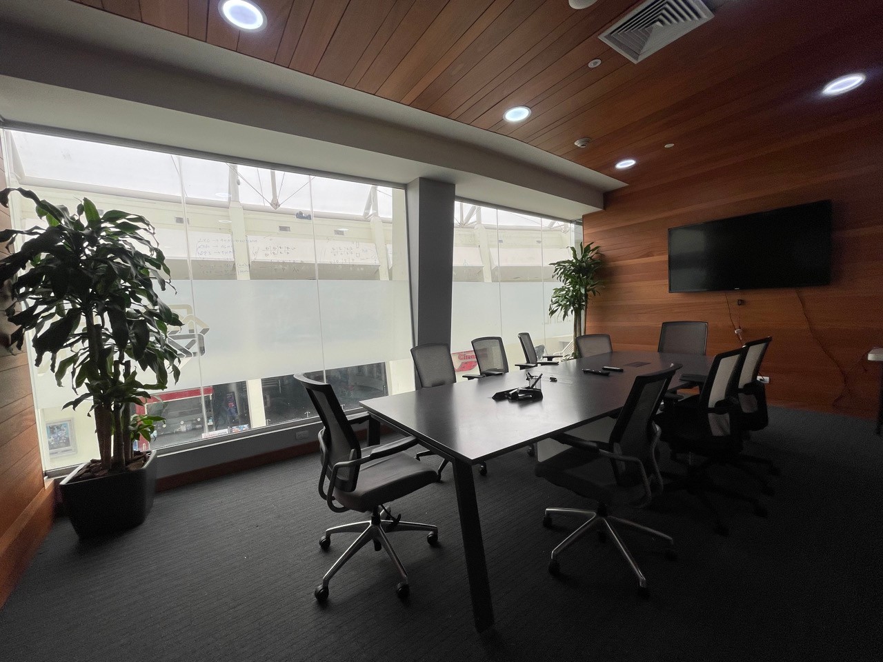 oficinas y locales comerciales - Local en Citi Tower Acropolis Center Piantini Piso 9 con 776 metros 10