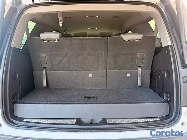 jeepetas y camionetas - Chevrolet Tahoe LT 2015 5
