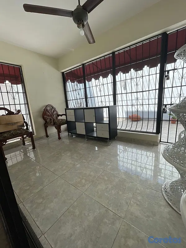 casas - Casa en Venta Remodelada  5