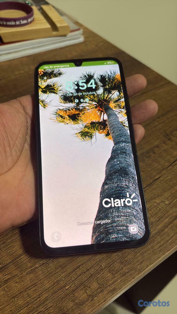 celulares y tabletas - Samsung Galaxy A34 5G.     Negro.   Excelentes con 3