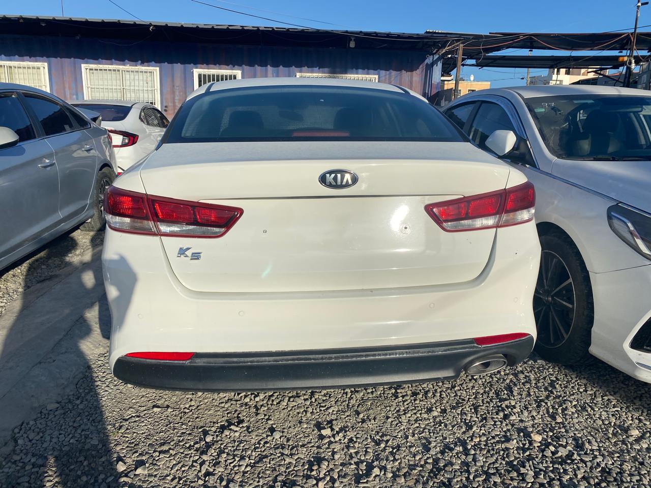 carros - KIA K5 2017 BLANCODESDE:$720,000-Automático 4