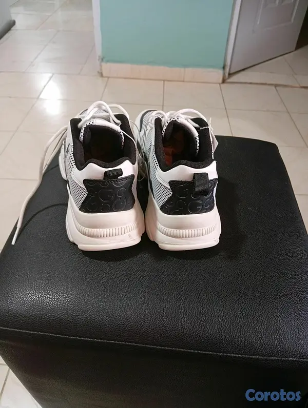 zapatos para mujer - Tennis GESS hermosos y cómodos  3