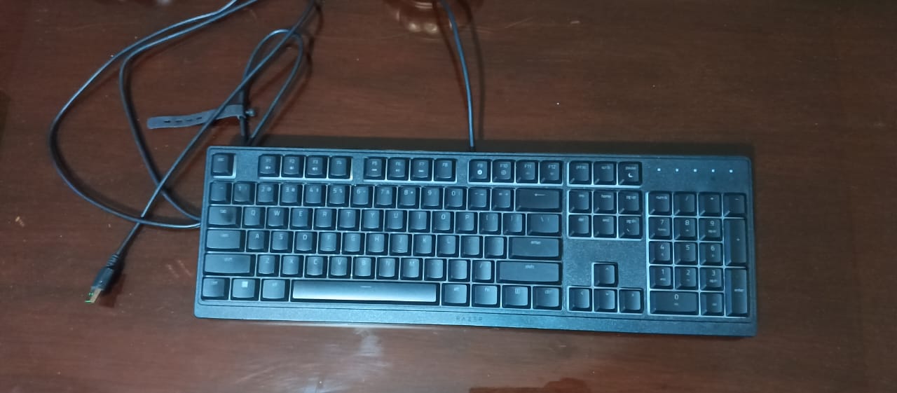 accesorios para electronica - Teclado Razer Ornata V3 X 1