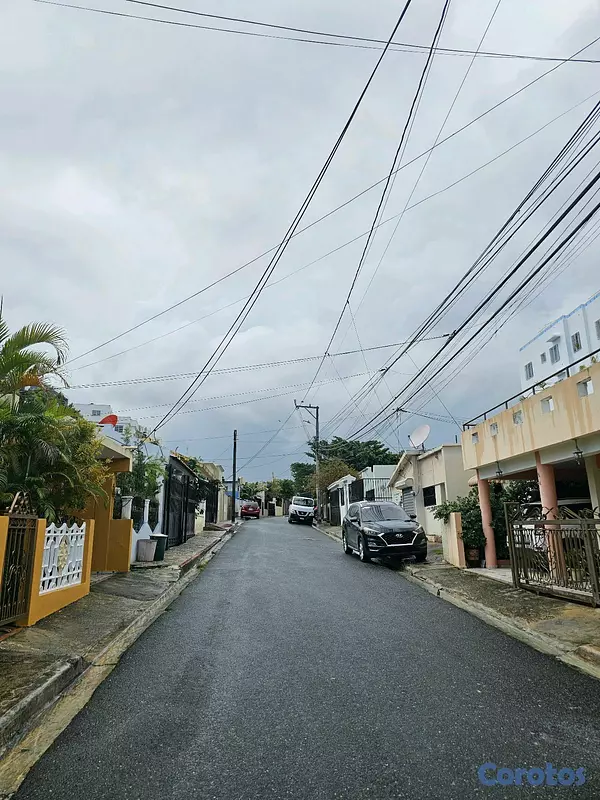 casas - Venta de casa en residencial Doña Carmen, Santo Domingo DN. 10