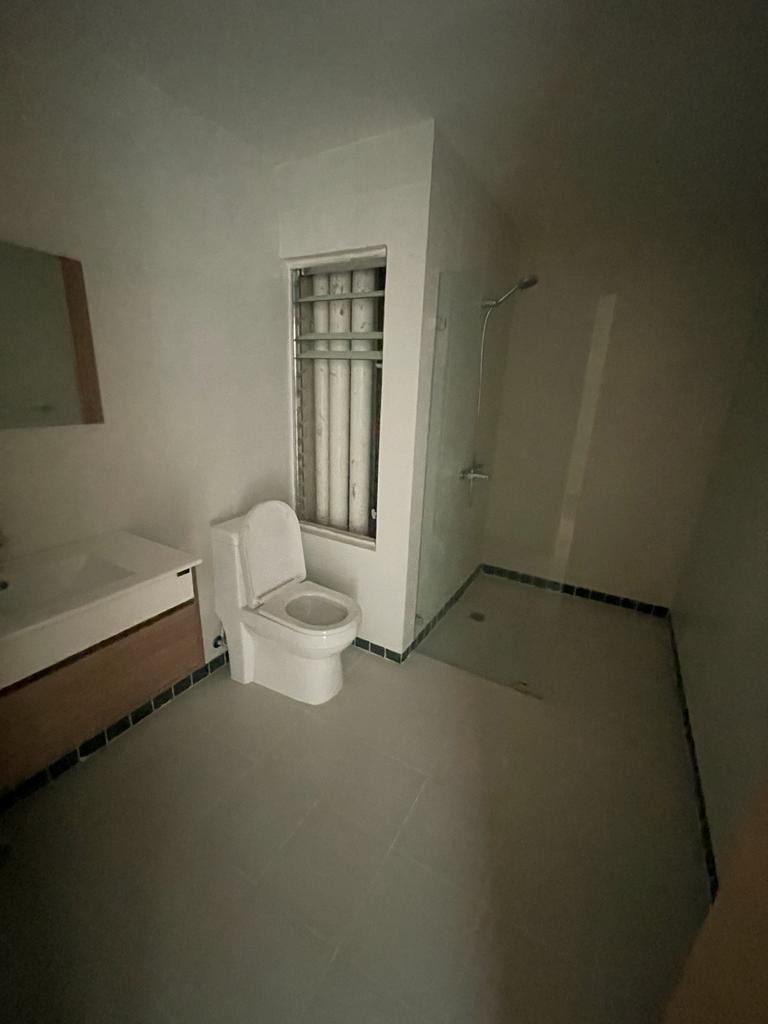 apartamentos - Se vende apartamento en Evaristo Morales 0