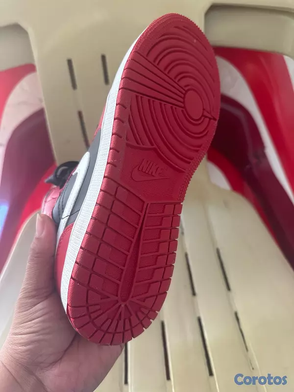 zapatos unisex - Tenis 100% originales. Tallas pequeñas. 4