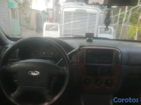 jeepetas y camionetas - Ford Explorer 2003 4