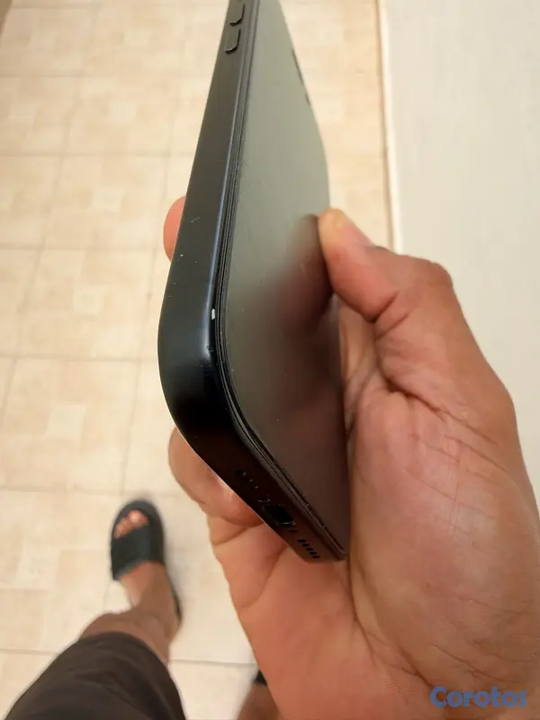 celulares y tabletas - iPhone 15 Normal 128GB Desbloqueado de Fábrica  4