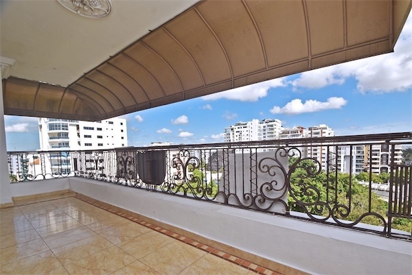 apartamentos - Venta de penthouse de 600mts cerca de los cacicazgos Distrito Nacional  1