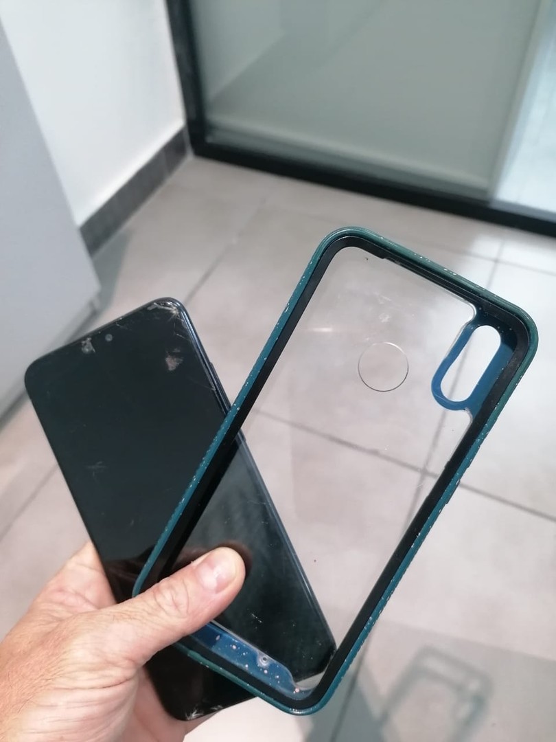 celulares y tabletas - 2 celulares HUAWEI P20 Mate & Y8 9