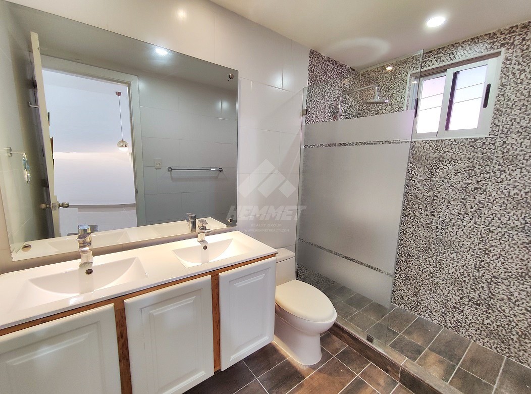 apartamentos - 5TO NIVEL CON LINEA BLANCA ENSANCHE NACO SANTO DOMINGO  8