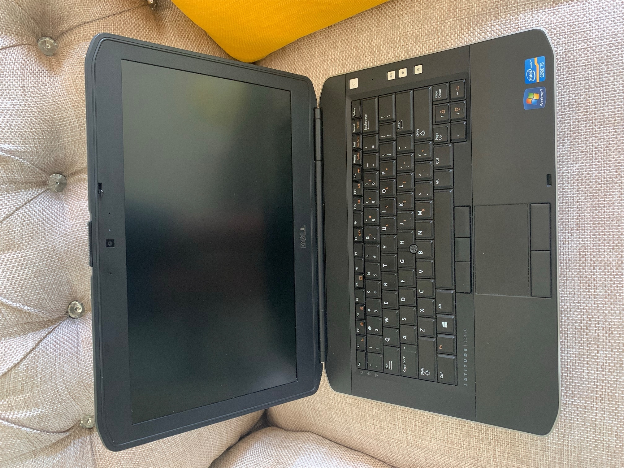 computadoras y laptops - Laptop Dell Latitude E5430  i5 8GB RAM 500GB HDD Windows 10 Pro instalado