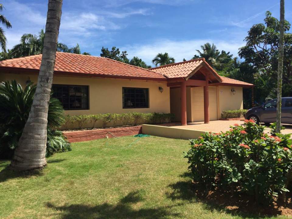 casas vacacionales y villas - Villa y Solar Casa de campo La Romana República Dominicana
