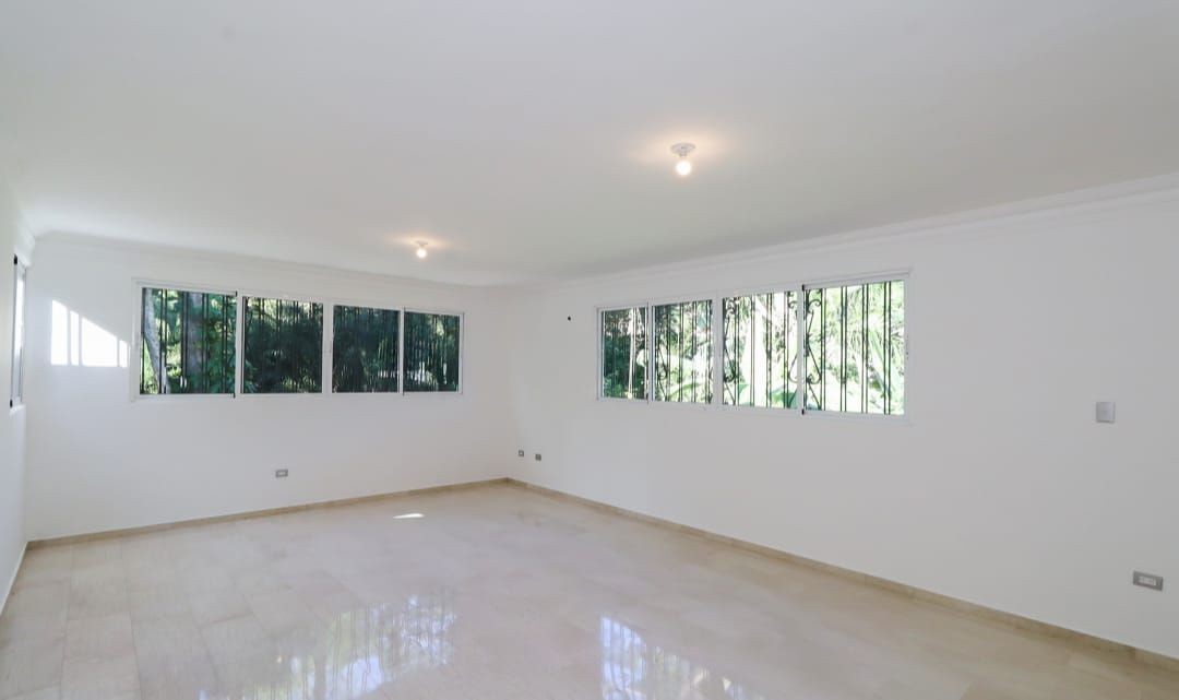 casas -  Casa en Altos de arroyo Hondo  5
