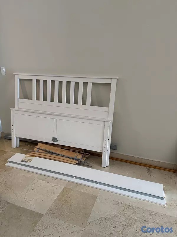 muebles y colchones - cama queen blanca IKEA  2