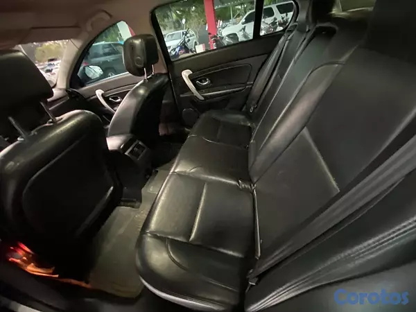 carros - Nissan Samsung 2011 8