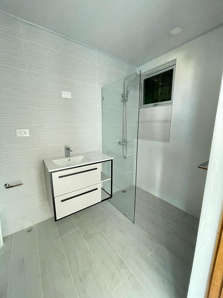 apartamentos - Precioso Apartamento en Proyecto de Torres, Urb. Thomen  2