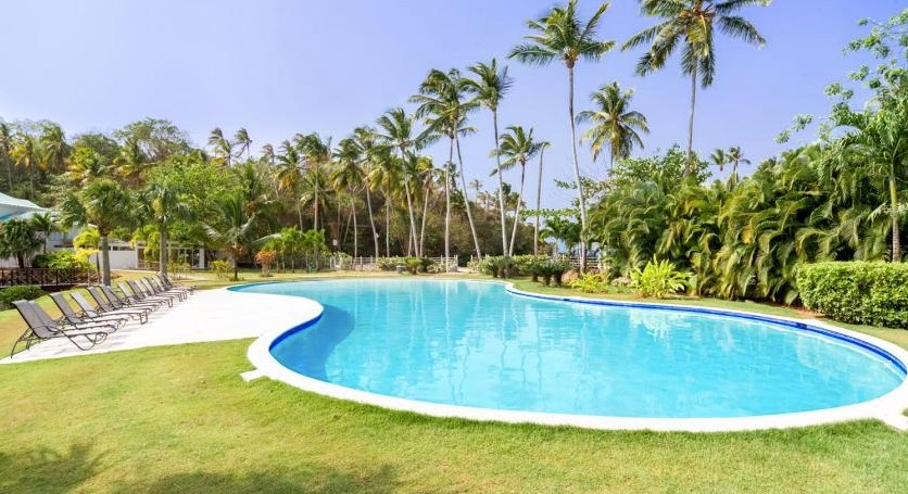 casas - Venta Villa de 2 Habitaciones con piscina, Las Terrenas, Samaná