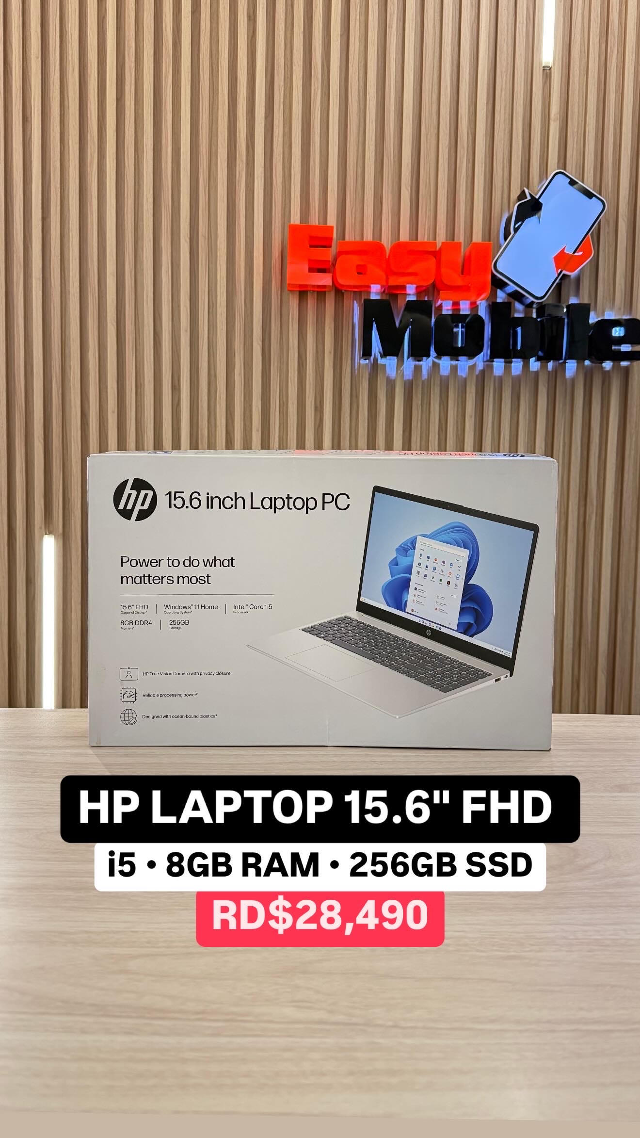 computadoras y laptops - HP LAPTOP 15.6'' FHD i5 8GB RAM 256GB SSD SELLADA 