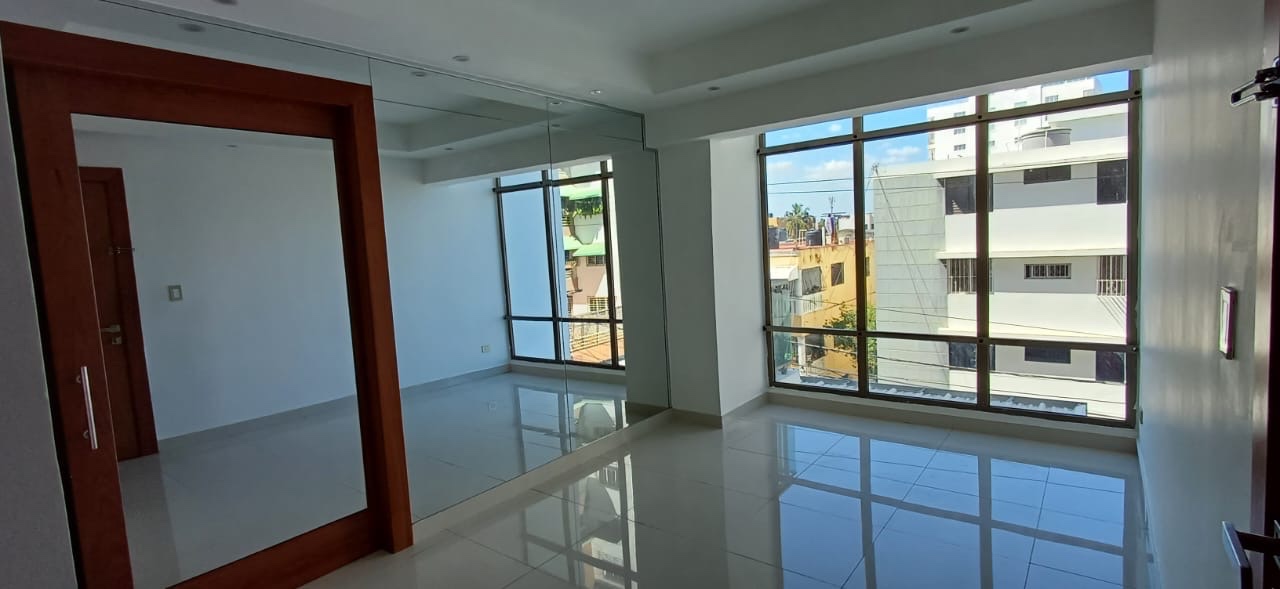 apartamentos - Se vende apartamento en el sector de Evaristo Morales  9