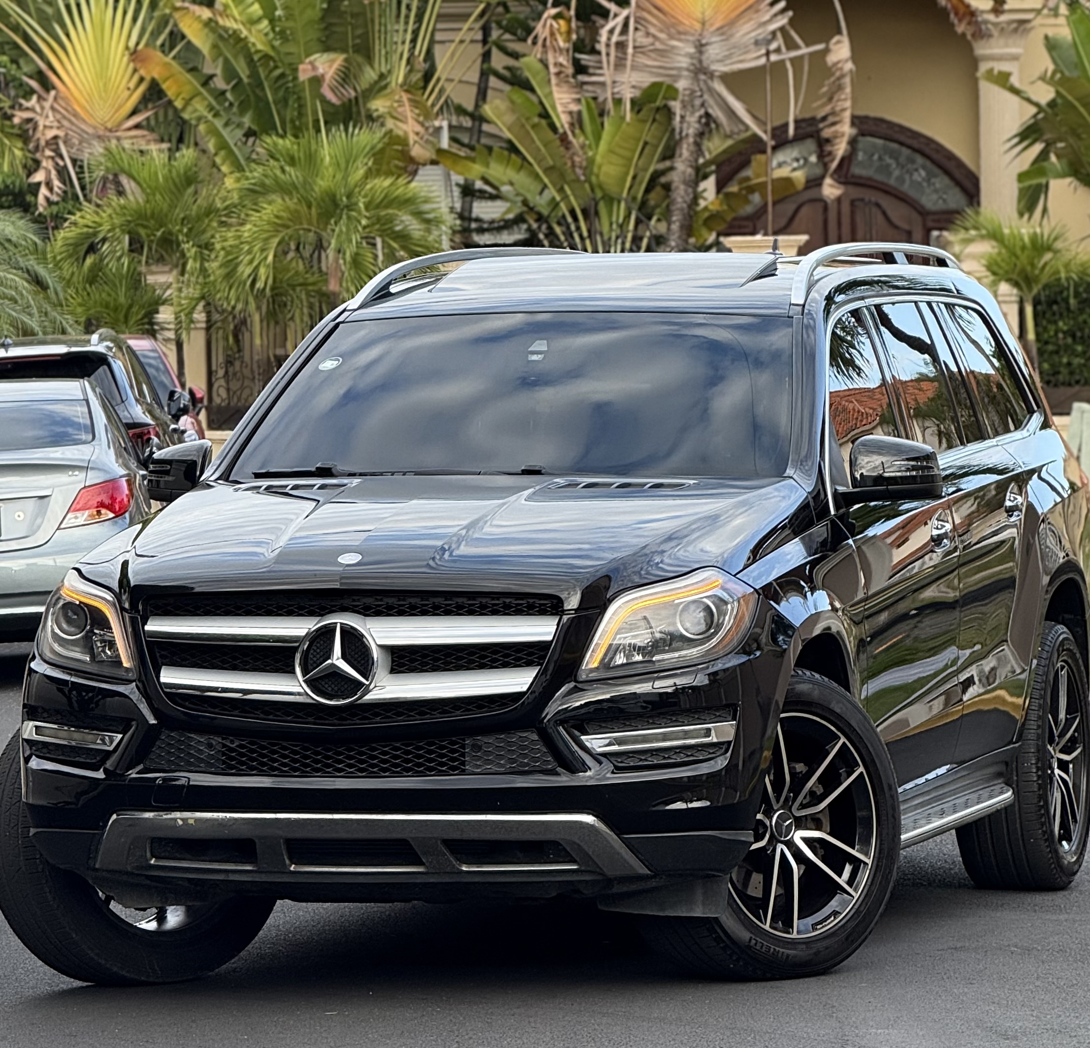 jeepetas y camionetas - Mercedes Benz GL450 4Matic 2014 Gasolina precio RD