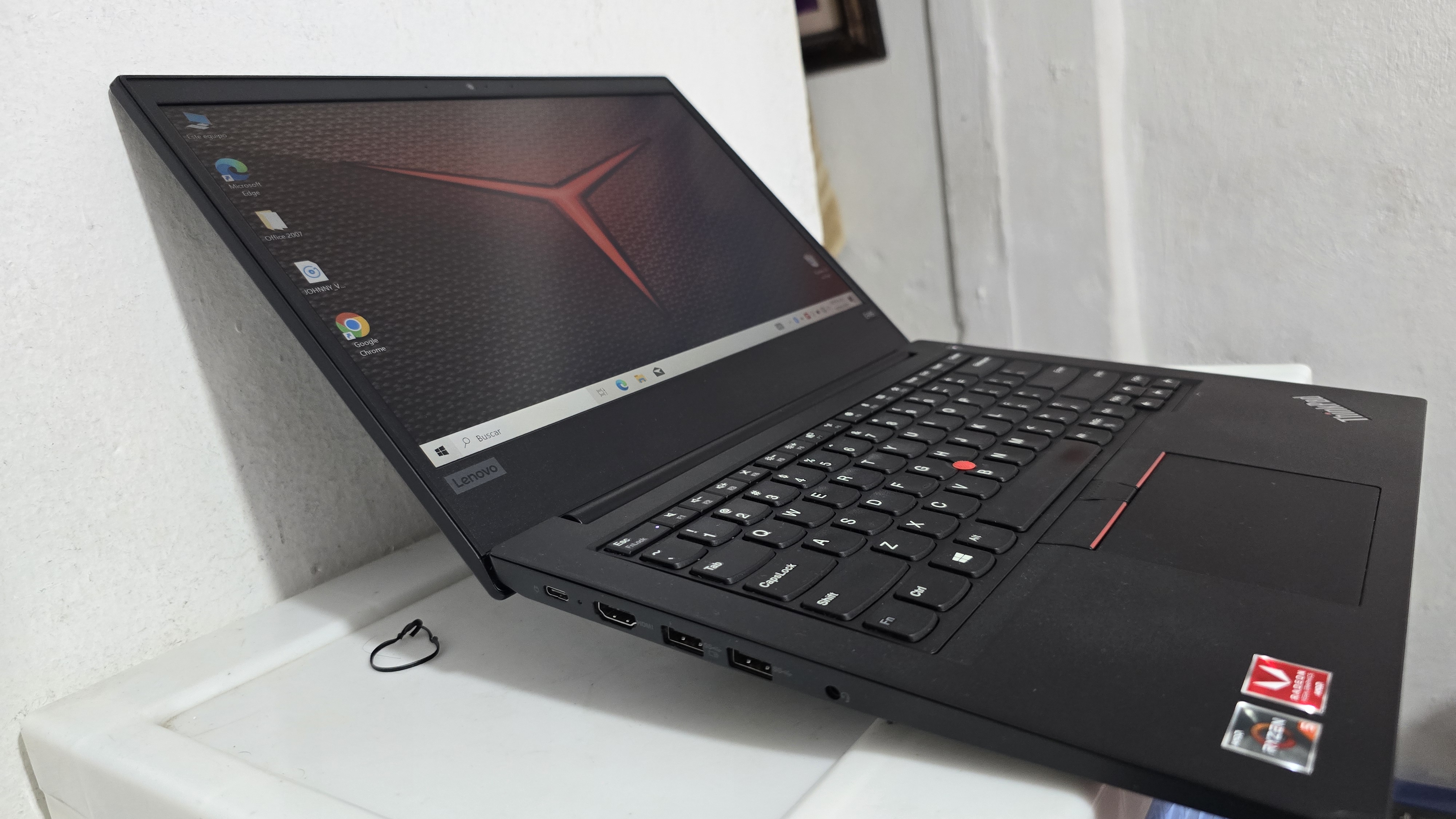 computadoras y laptops - lenovo E495 14 Pulg Ryzen 5 9th Gen Ram 16gb ddr4 Disco 256gb SSD Video Dedicado
