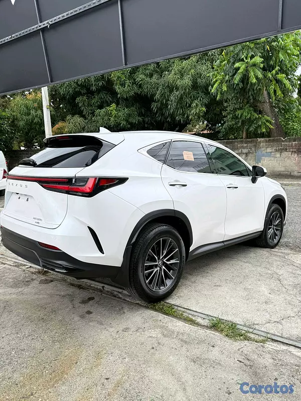 jeepetas y camionetas - lexus nx 350 premium  3