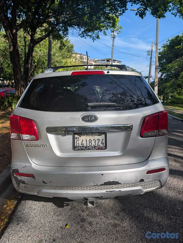 jeepetas y camionetas - Venta de kia sorento 2012 4x4 13