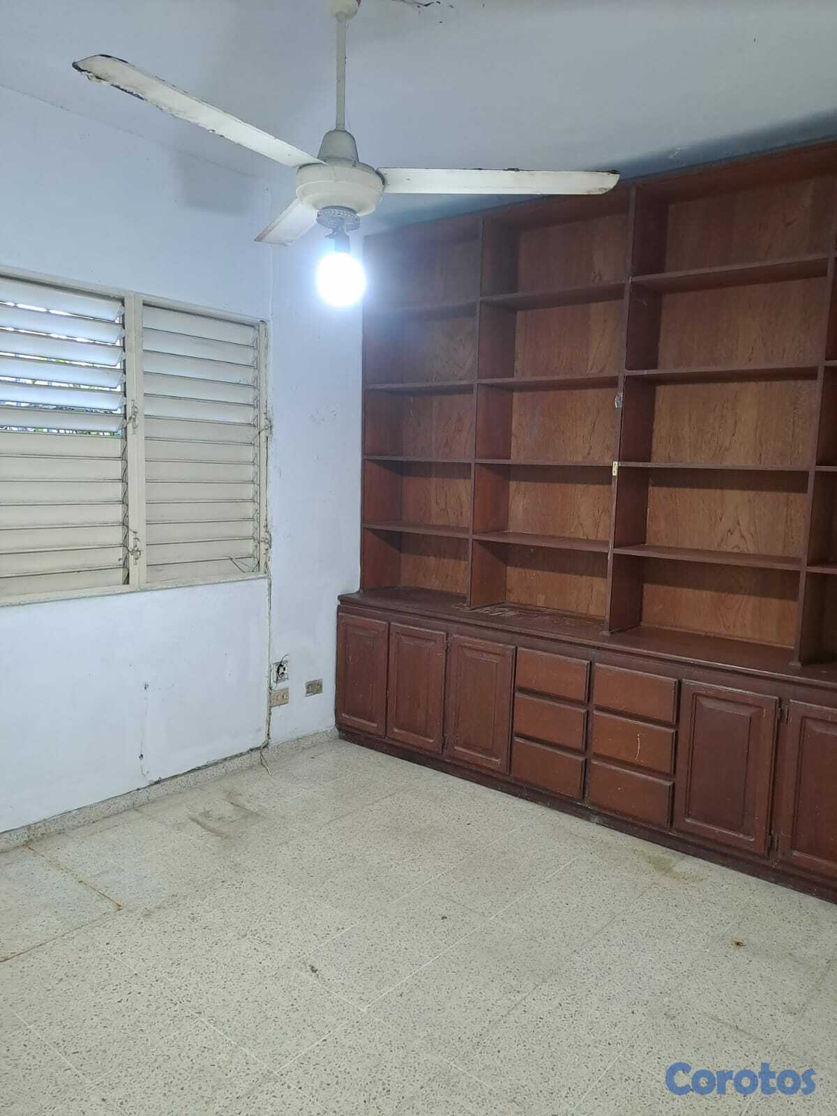 solares y terrenos - VENDO SOLAR CASA PARA DEMOLER O VIVIRLA EN EL VERG 7