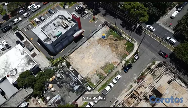 solares y terrenos - Ave. Rómulo Betancourt, en Mirador Norte solar en  1