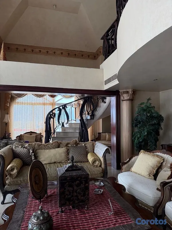 apartamentos - En venta penthouse en Serralles con 800mts en el Distrito nacional  6