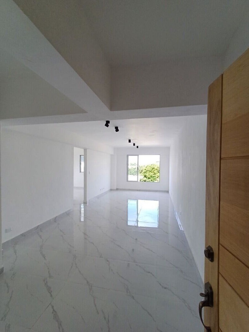 apartamentos - VENTA DE FABULOSO APARTAMENTO UBICADO EN LO MEJOR DE UBR. TROPICAL