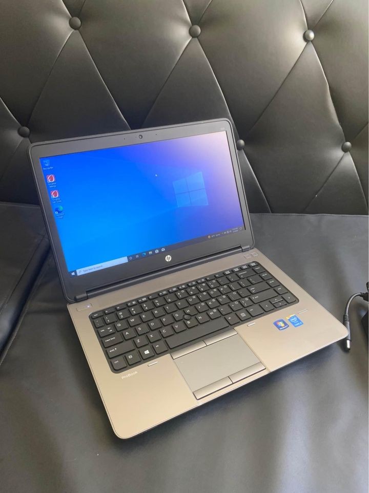computadoras y laptops - Laptop HP ProBook 640 G1 14" i5-4300M 128GB SSD 8GB RAM Win 10 Pro 1