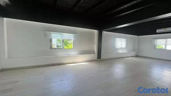 casas vacacionales y villas - Vendo hermosa Villa en Punta Cana Village 7