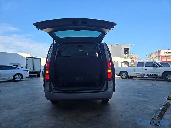 otros vehiculos - HYUNDAI GRAND STAREX 2021 GRIS 6