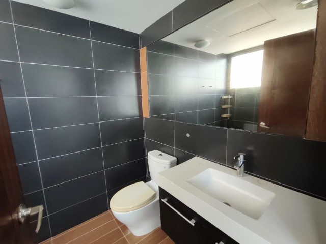 apartamentos - APARTAMENTO EN VENTA NACO 5