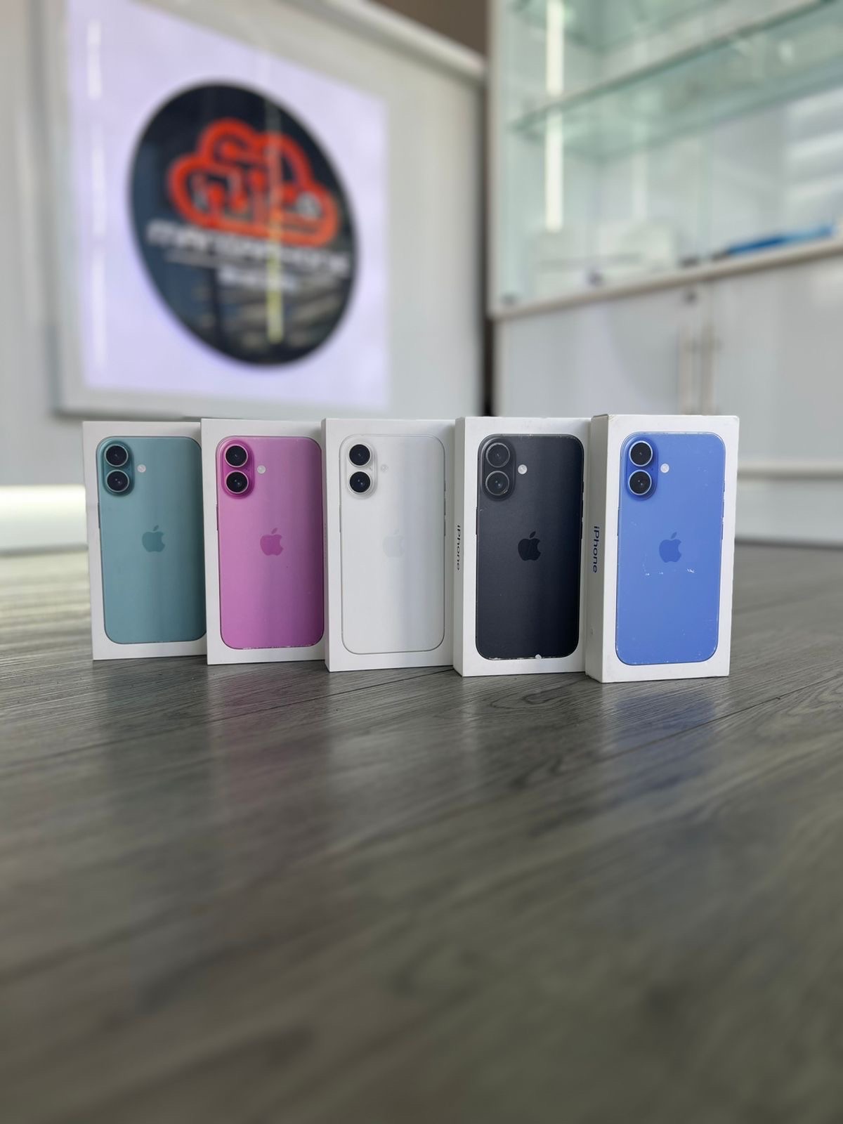 celulares y tabletas - iPhone 16 Versión Sim Card + eSIM 128GB Sellados Clean & Factory 0