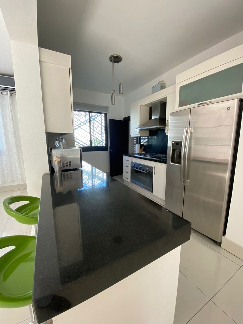apartamentos - Apartamento con Hermoso Parque en Zona Monumental 2