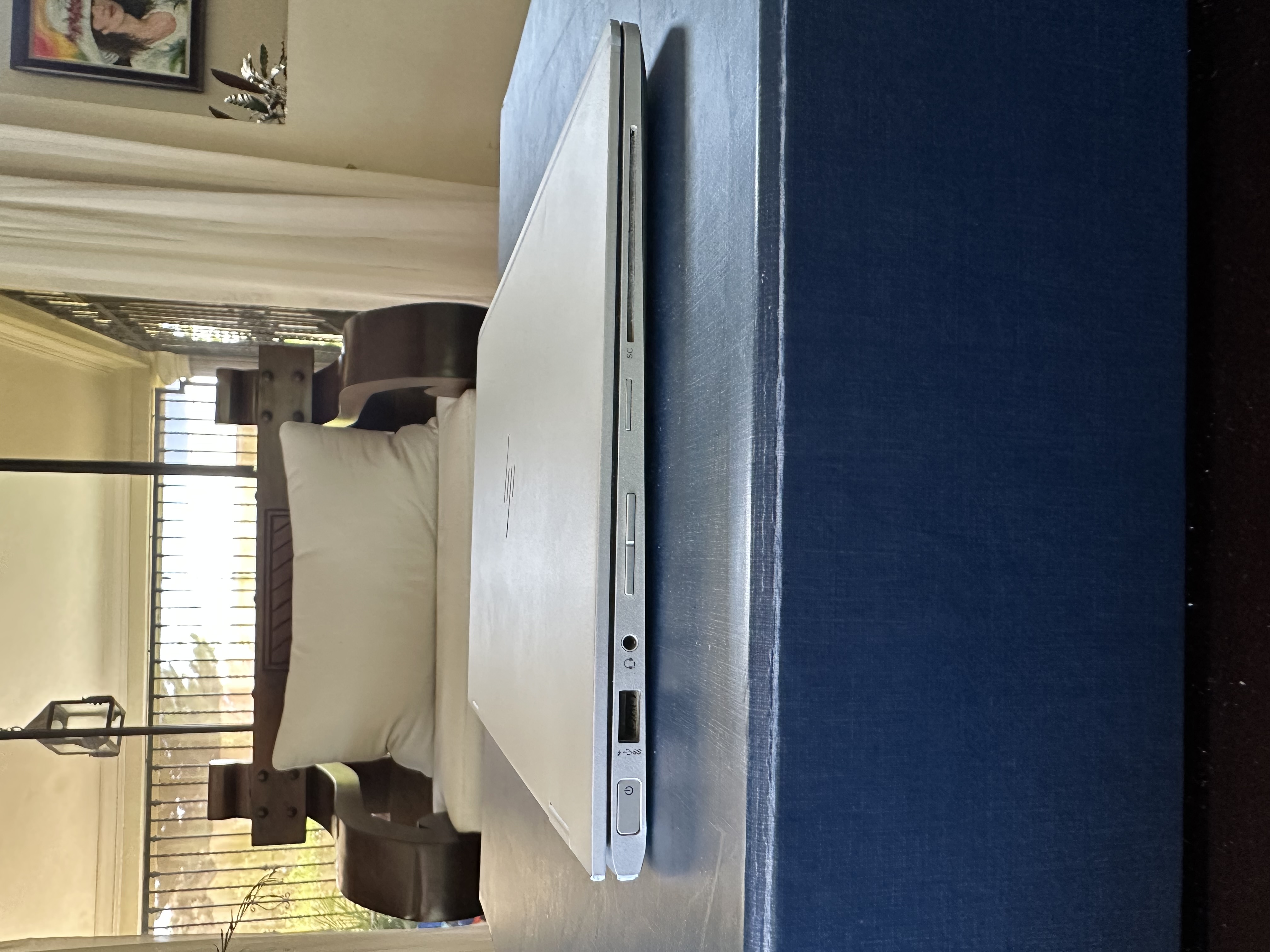 computadoras y laptops - HP Elitebook i7 7th Gen 0