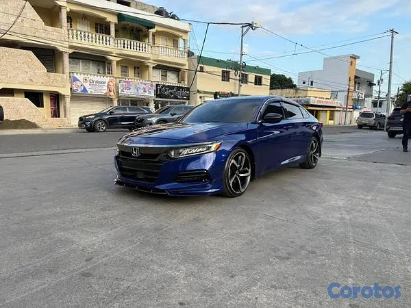 carros - El carro está en óptimas condiciones. 12