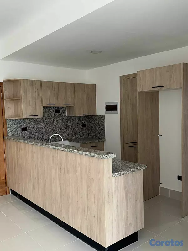 apartamentos - vendo apartamento en la Av. Independencia. 8